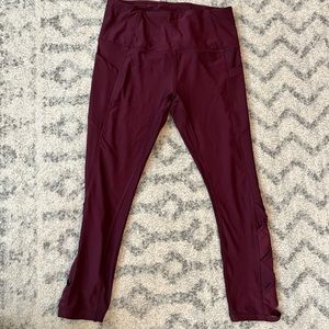 Active queens dark red leggings , size small- price is negotiable!!